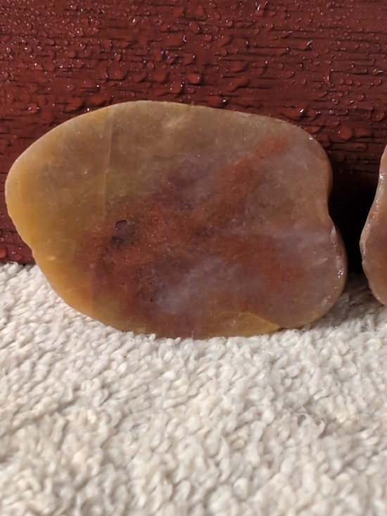 Quartz Nodule - Picture 2 of 7